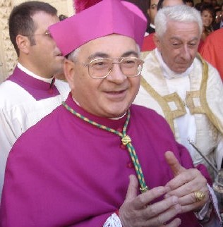 Mons. Luigi Renzo