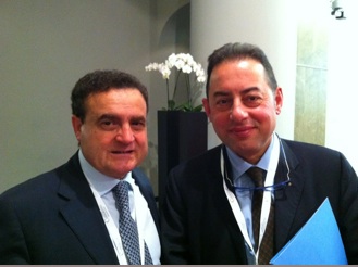 Gianni Pittella (a destra) con il segretario della Fnsi, Franco Siddi